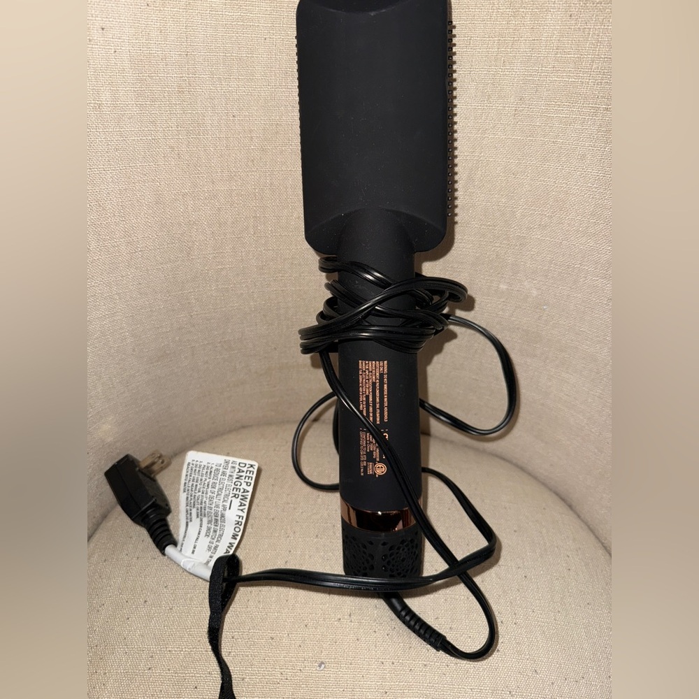 Amika Hair Blow Dryer Brush